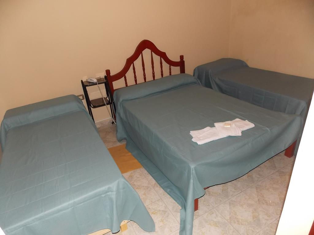 La Pergola Hotel Tucuman San Miguel de Tucumán Zimmer foto